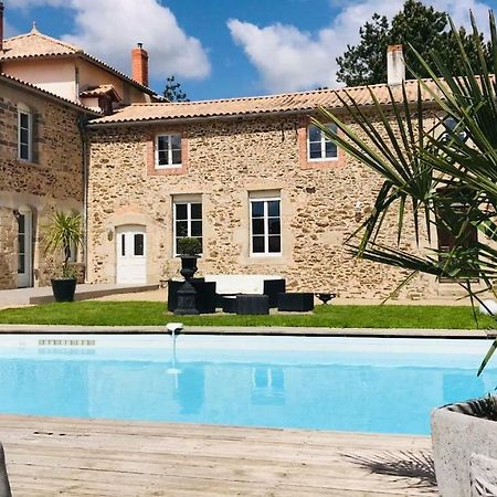 Bed and Breakfast Logis De La Clartiere Falleron Экстерьер фото