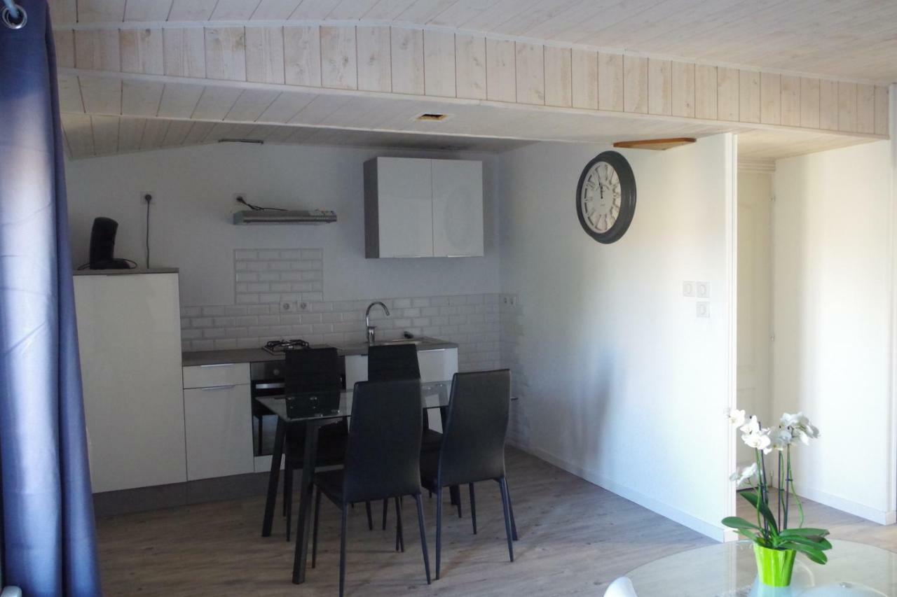 Bed and Breakfast Logis De La Clartiere Falleron Экстерьер фото