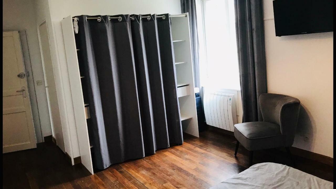 Bed and Breakfast Logis De La Clartiere Falleron Экстерьер фото