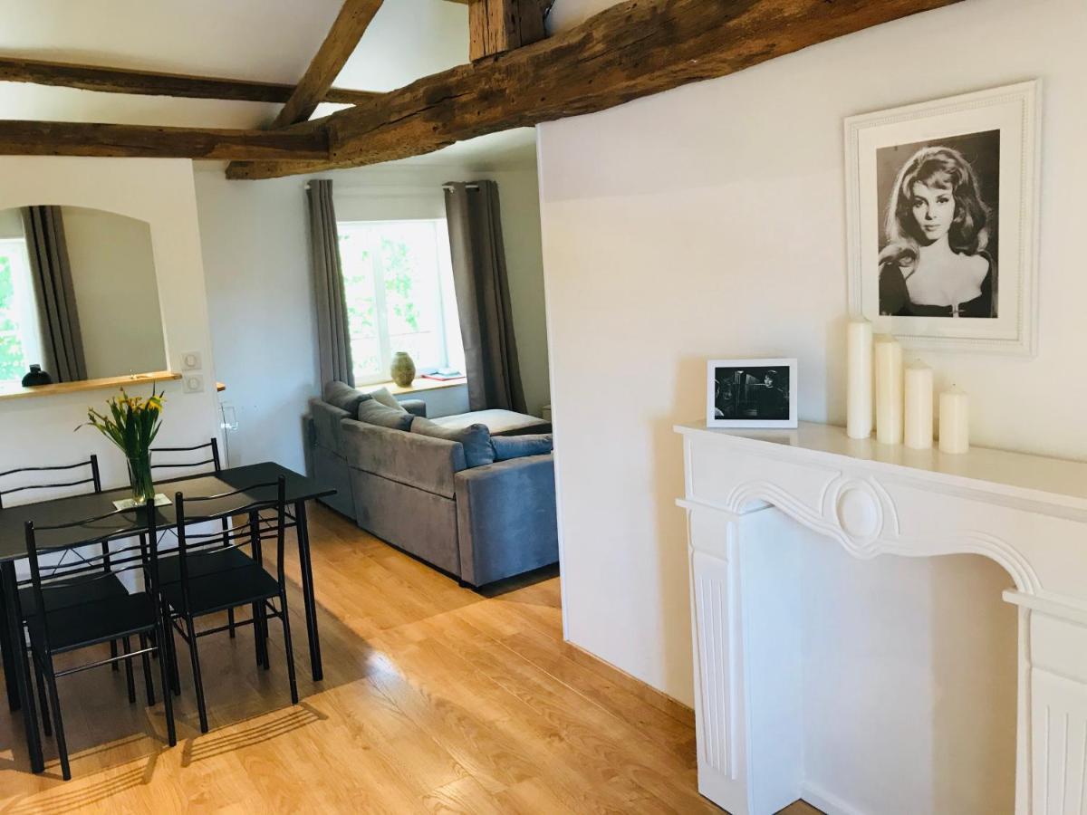 Bed and Breakfast Logis De La Clartiere Falleron Экстерьер фото
